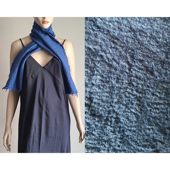 crêpe blue-ish scarf - Picture 1 of 2
